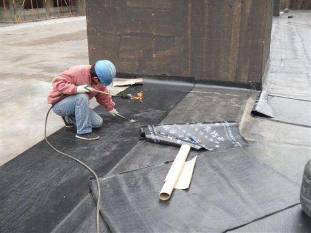 屋面防水工程验收时出现质量通病?不要急,有防治措施